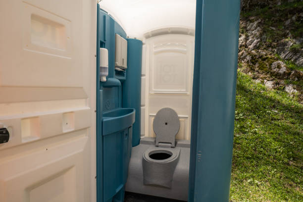 Affordable portable toilet rental in Dalton, OH
