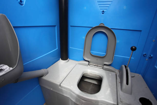 Best Porta potty delivery and setup  in Dalton, OH